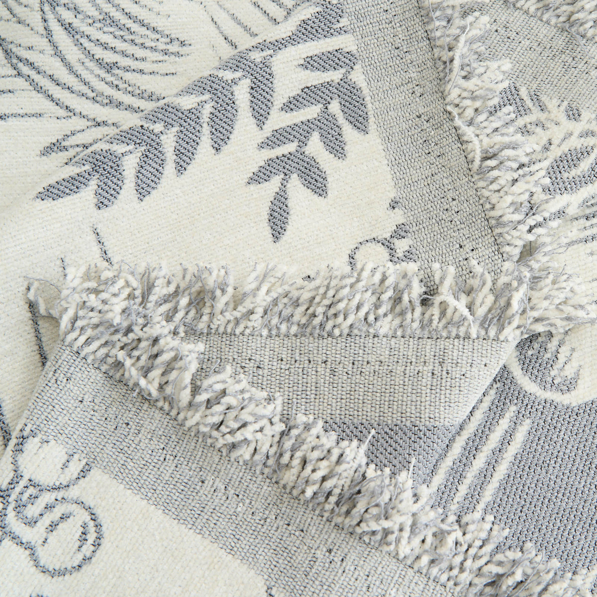 Floral Elegance Sofa Cover