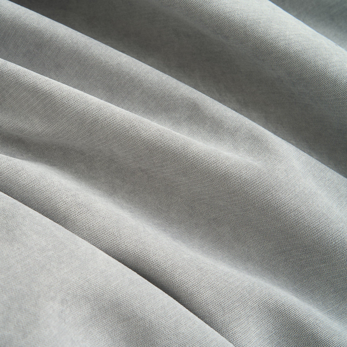Spill-Resistant Non-Slip Sofa Cover