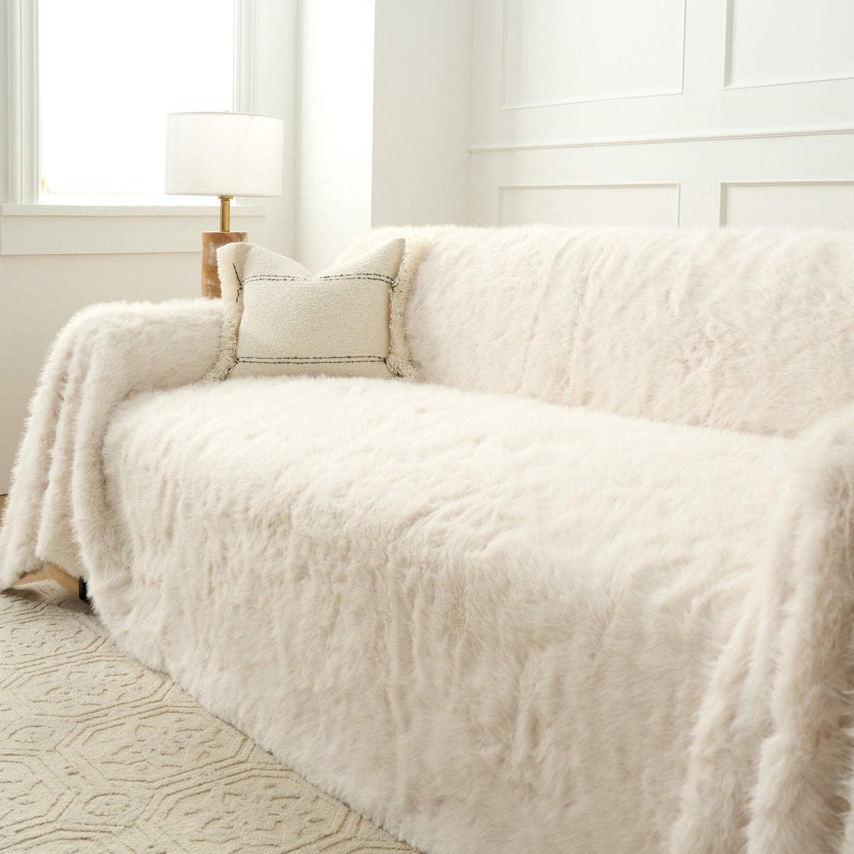 Plush Cozy Sofa/Couch Cover