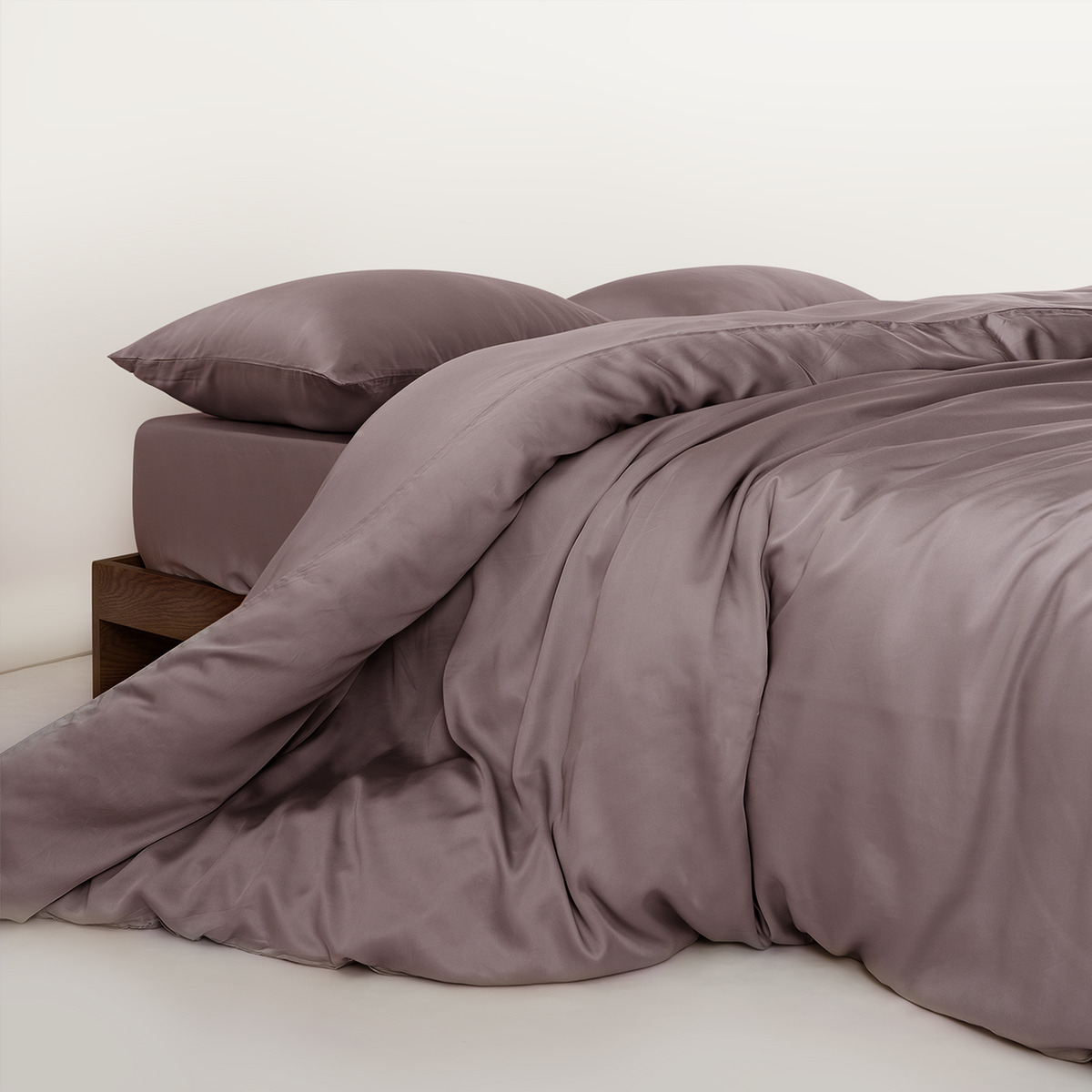 FURRFREE Bamboo Sheet Set & Duvet Cover - Pet Hair Repellent for Dogs/Cats Family