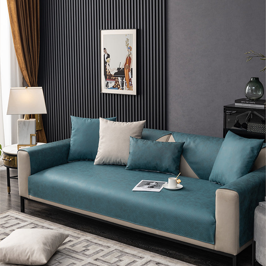 Spill-Resistant Sofa Cover for Dog & Cats