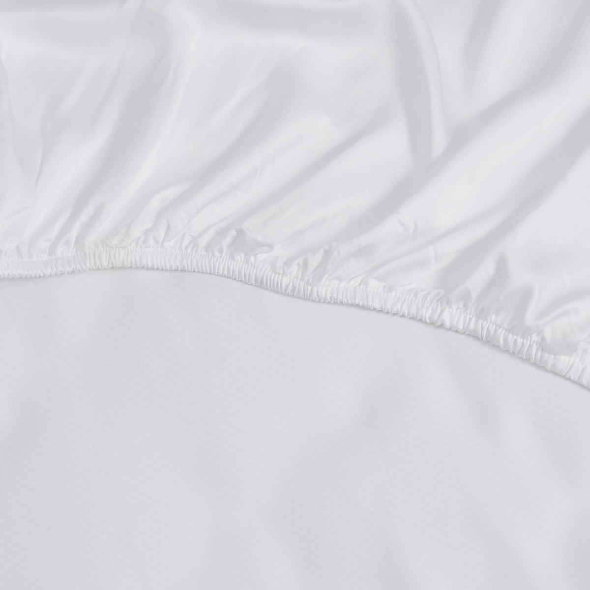 FURRFREE Split King Bamboo Sheet Set - Pet Hair Repellent for Dogs/Cats Family