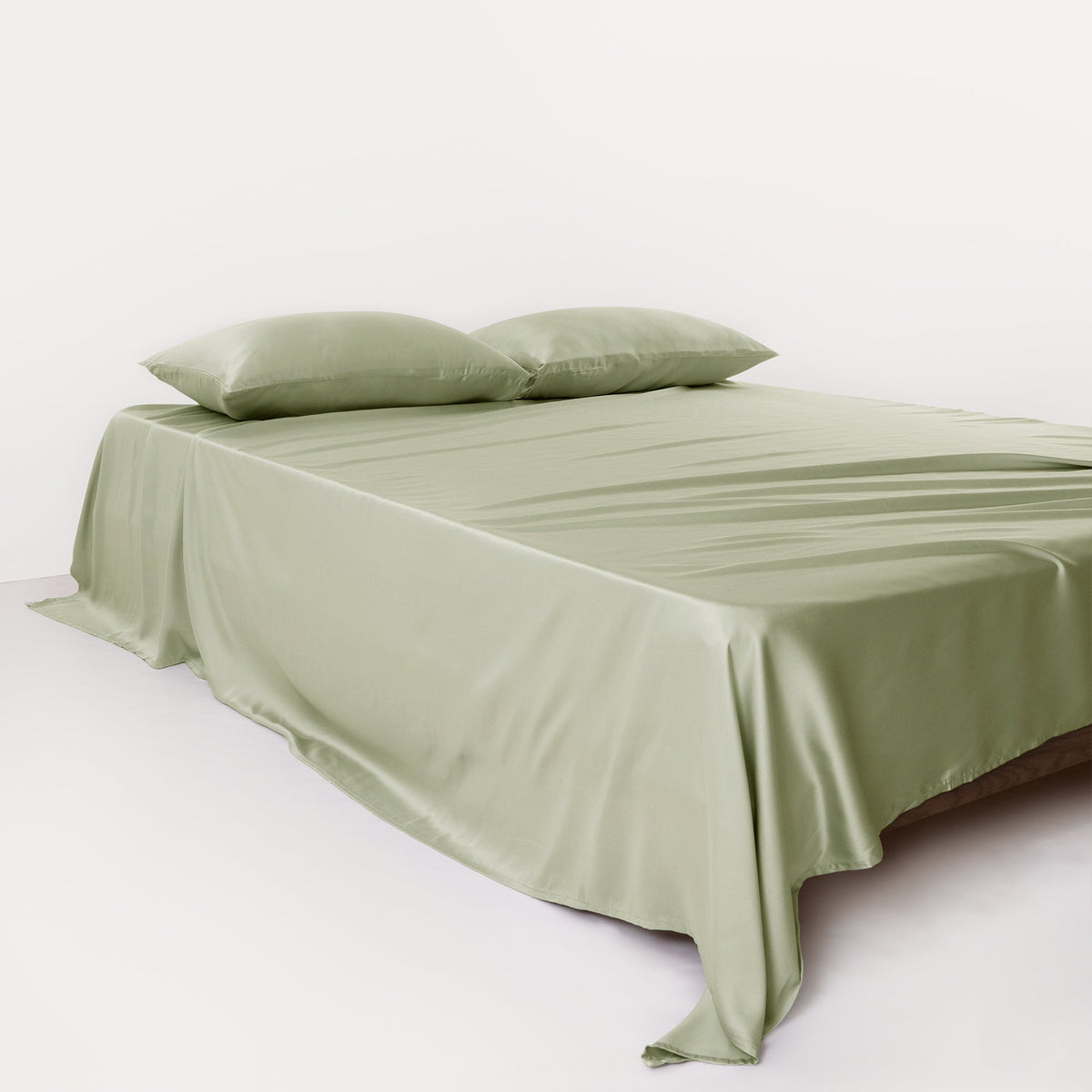 FURRFREE Bamboo Flat Sheet - Pet Hair Repellent for Dogs/Cats Family