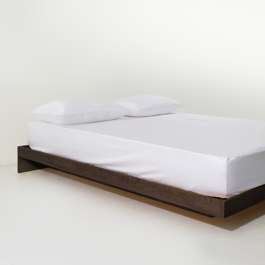 FURRFREE Bamboo Fitted Sheet Set - Pet Hair Repellent for Dogs/Cats Family