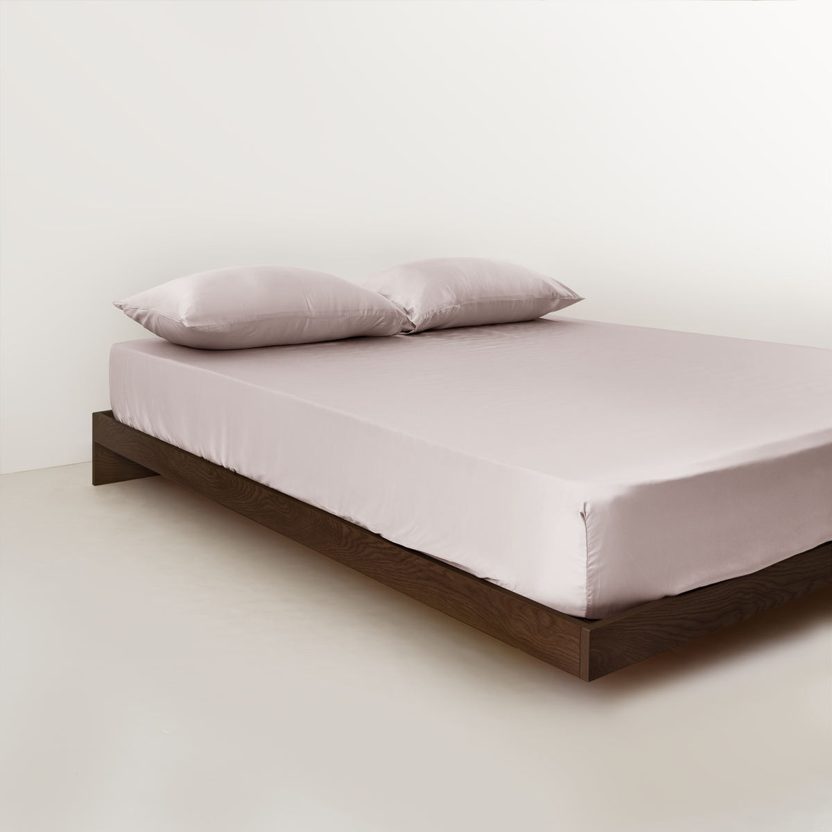 FURRFREE Bamboo Fitted Sheet Set - Pet Hair Repellent for Dogs/Cats Family