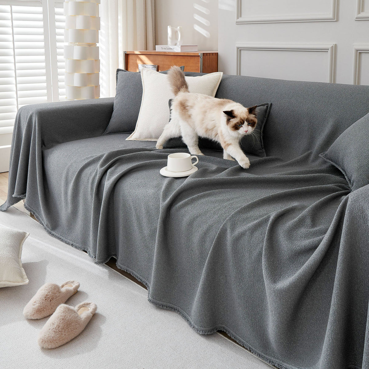 Spill-Resistant AquaLux Sofa/Couch Cover for Pet Owners