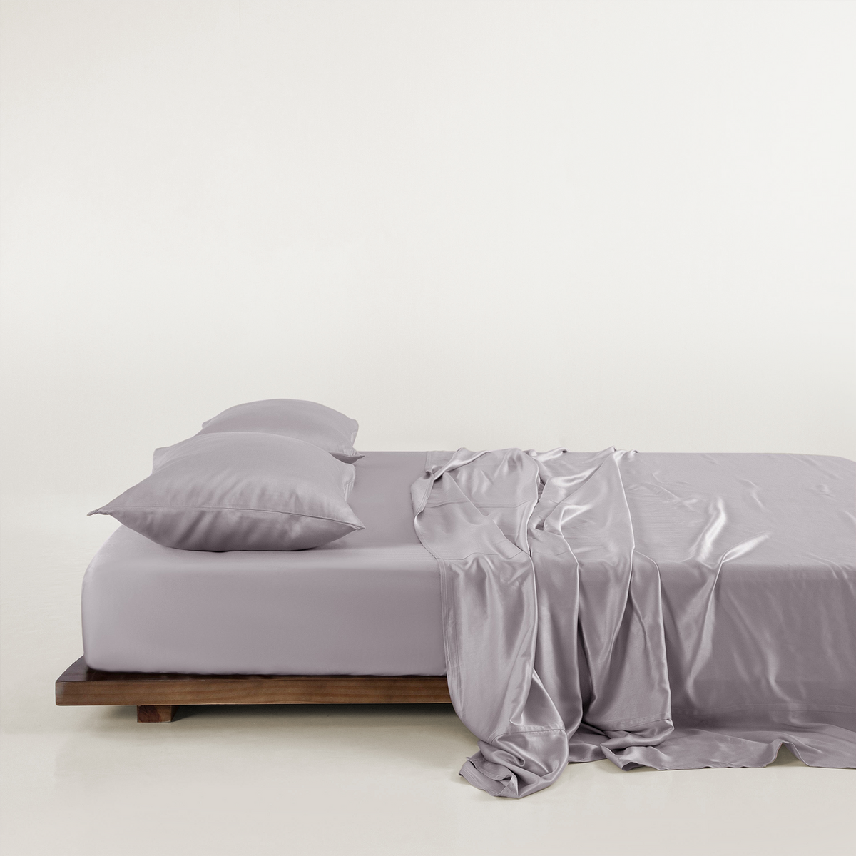 FURRFREE Bamboo Sheet Set & Duvet Cover - Pet Hair Repellent for Dogs/Cats Family