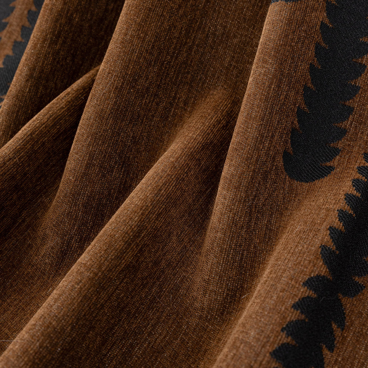 Scratch-Resistant Anti-Pilling Elegant Sofa/Couch Cover