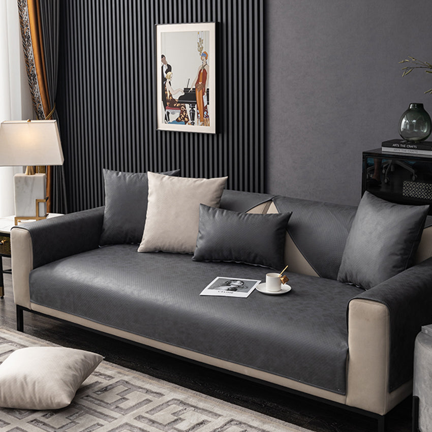 Spill-Resistant Sofa Cover for Dog & Cats
