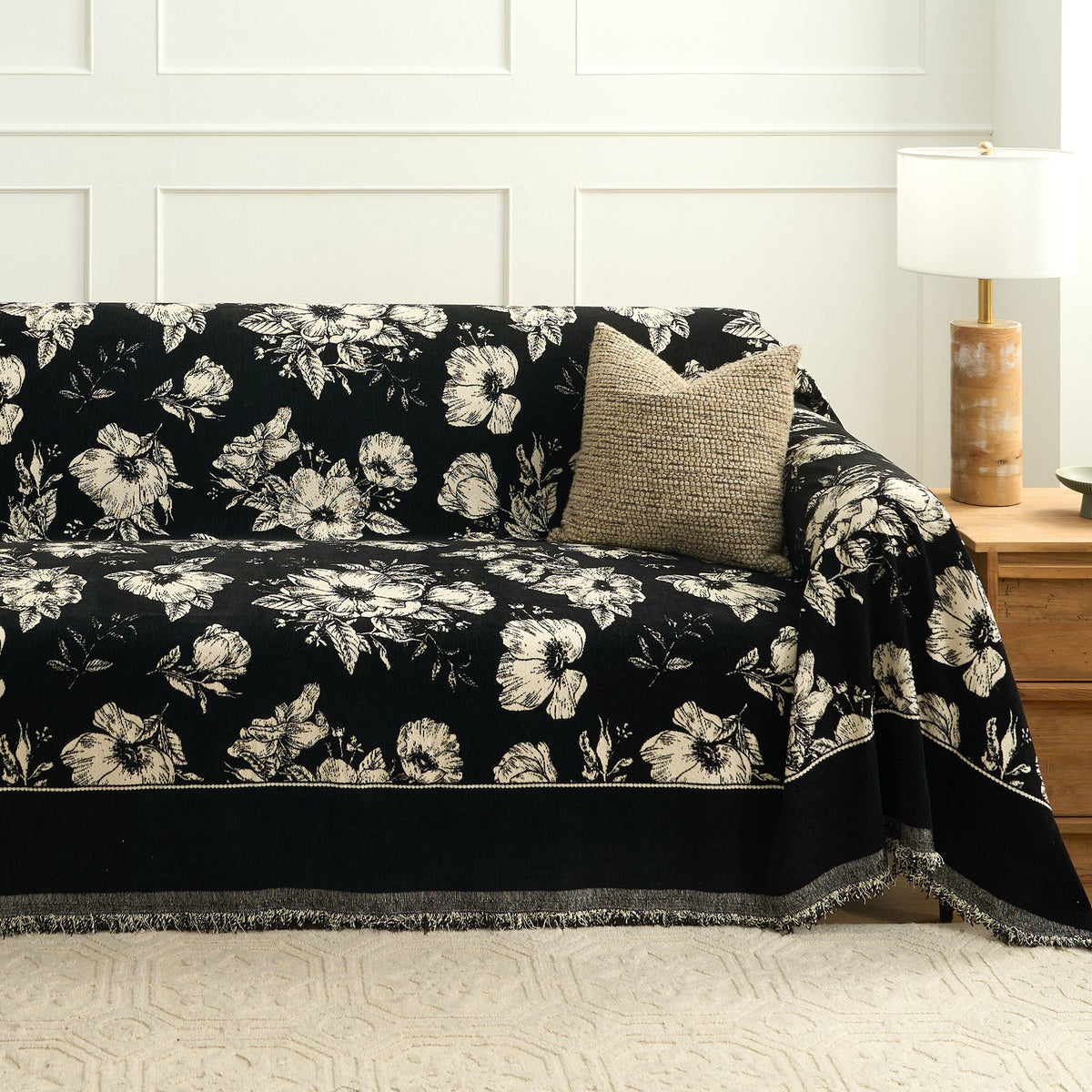 Nocturnal Roses Sofa Cover