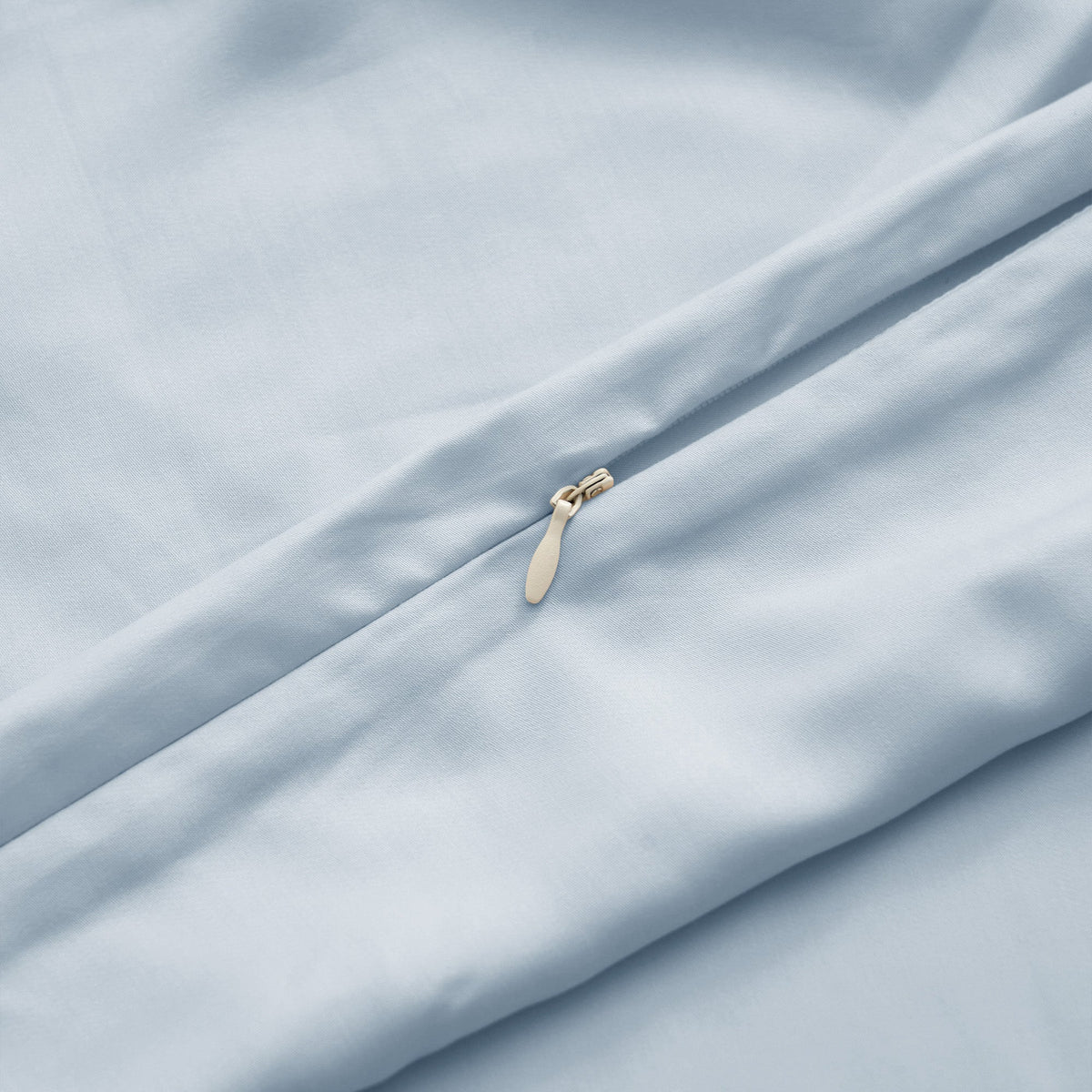 FURRFREE Bamboo Duvet Cover - Pet Hair Repellent for Dogs/Cats Family