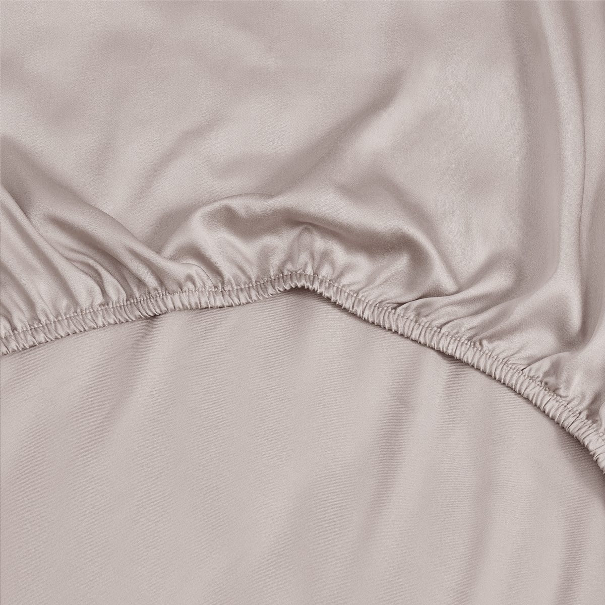 FURRFREE Bamboo Sheet Set - Pet Hair Repellent for Dogs/Cats Family