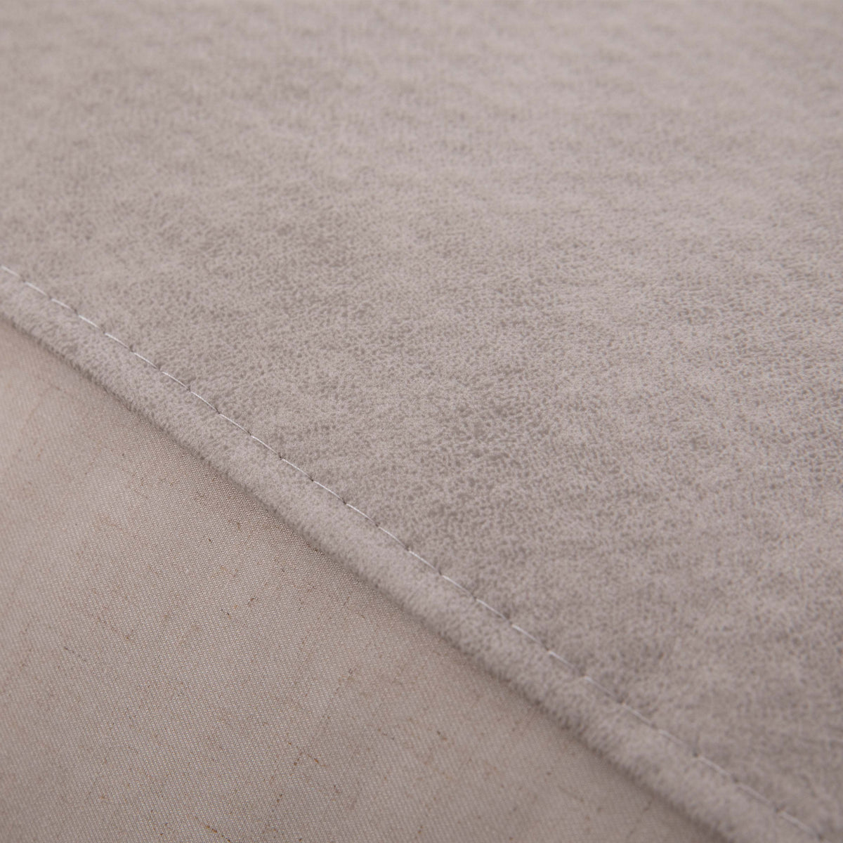 Spill-Resistant Coverlet - Scratch Resistant for Dogs/Cats Family